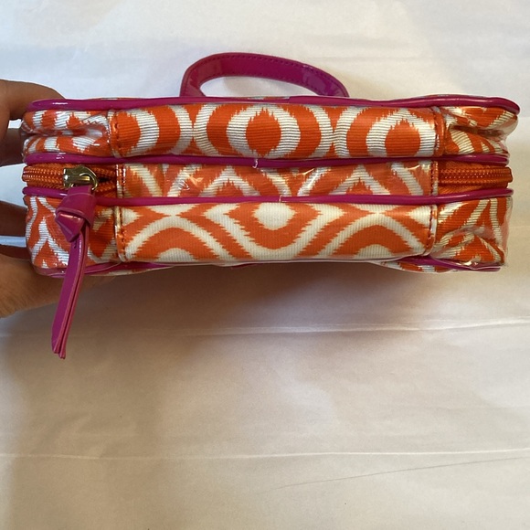 Neiman Marcus Pink & Orange Ikat Hanging Zip Travel Organizer, Great condition! - Picture 3 of 11